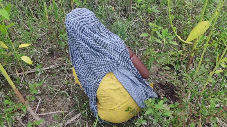 Desigol99: 私の義理の兄は森で私を熱く犯しました