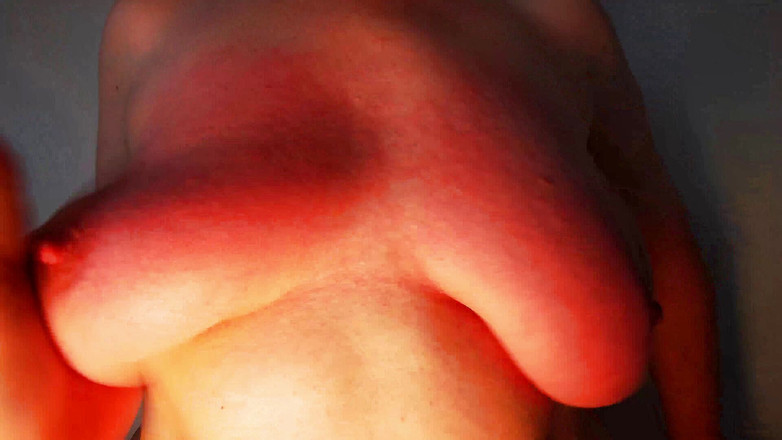 Bouncy Tits Action: 乳房训练第4天 - 完整电影