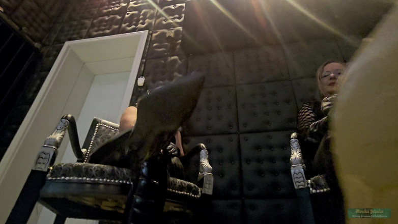 Strict Senz: Sheela Sinner &amp; Monika Schmidt Sph Obciąganie instrukcja plucie jedzenie miażdżące...