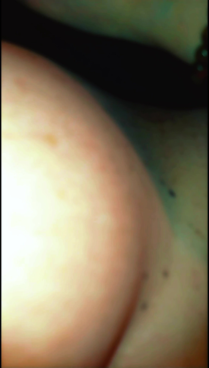 Lily & Theo: Mijn pik wrijven op de sletterige vrouw van de cuckold...