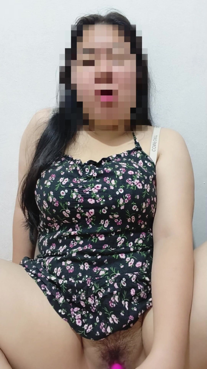 Purple sex: Frumoasa soră mare tocmai a venit dintr-un sat mic