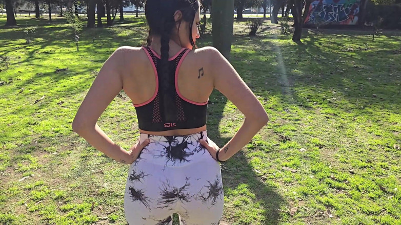 Tunenitovergon: Sassy Alumna Got a Huge Creampie After Workout