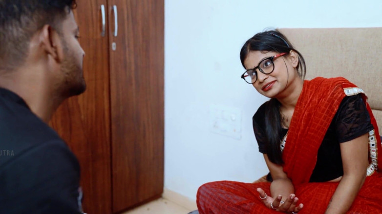 Kamasutra61: Hete Indische lerares leert Kama Sutra aan student