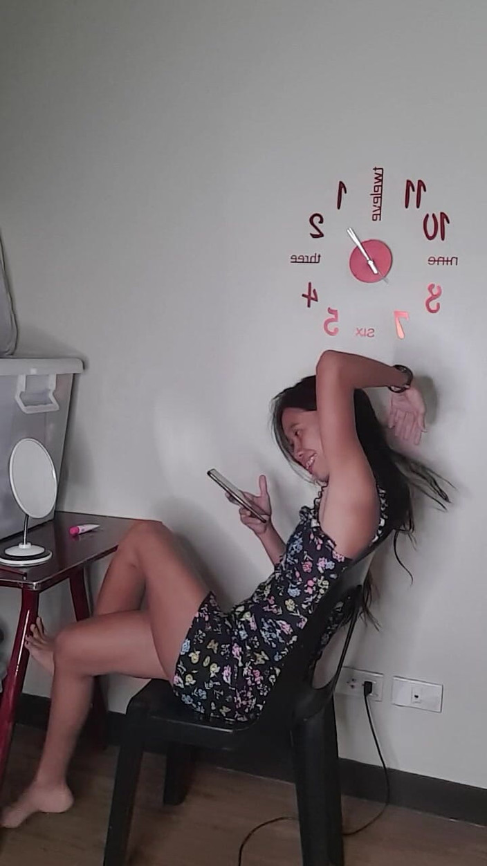 creamberryfairy: Karanténa sexu po telefonu s mým přítelem