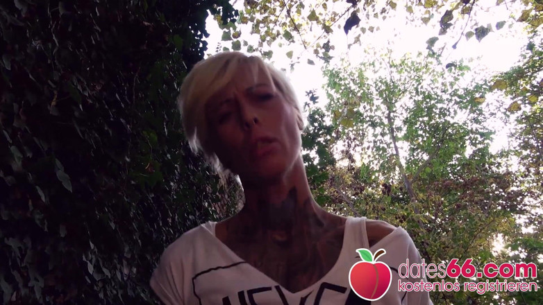 Dates66: Underfucked MILF Vicky sex session behind gas station!