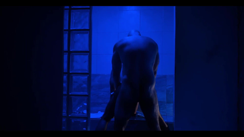 The Gay Quadzilla: Muscle Bear Fucks Latino in Gay Sauna