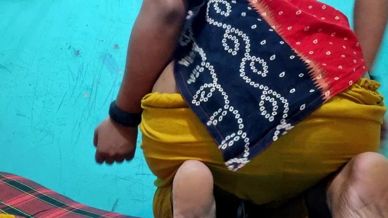 NilaRani693: Dolce e bella con culo grosso