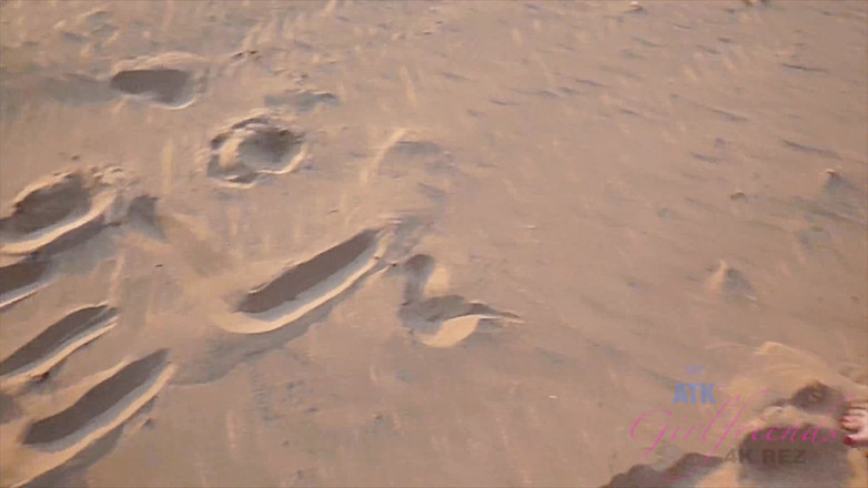 ATK Girlfriends: Vacaciones virtuales en Hawaii con Angel Smalls parte 4