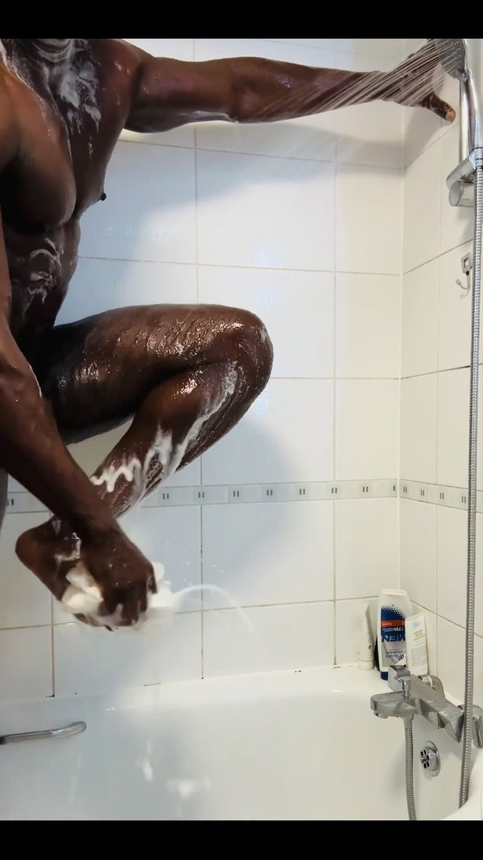 Afro Black XXX: Hora do banho hoje. Inéditos.