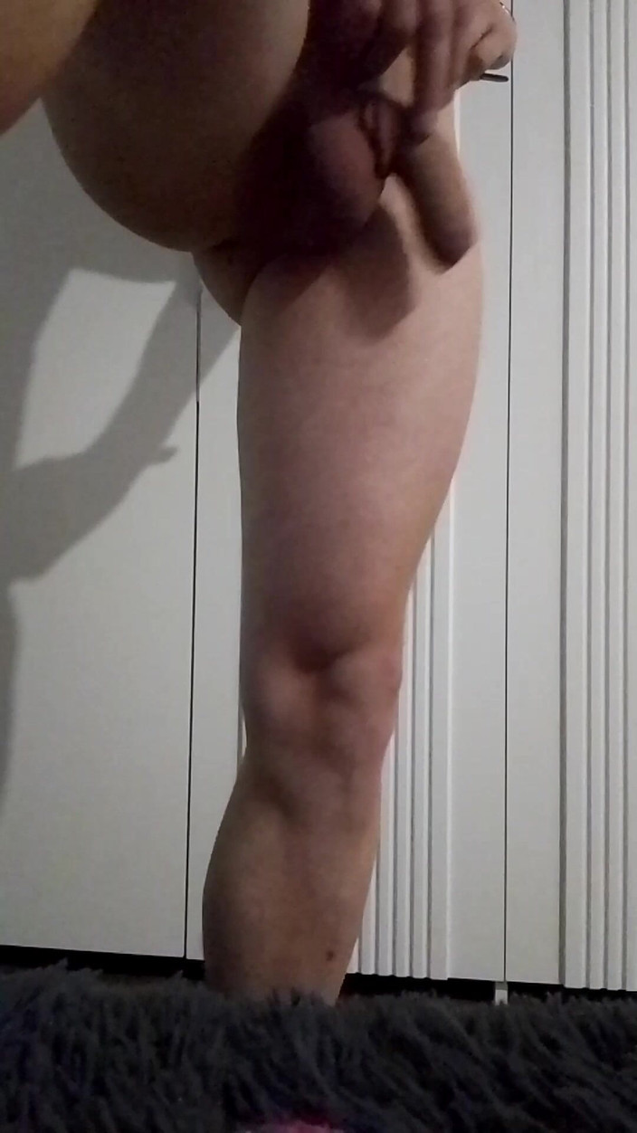 Acita: Menggoncang zakarnya