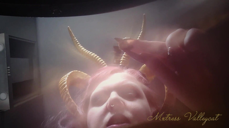 Mxtress Valleycat: Giantess Lovers Lottery