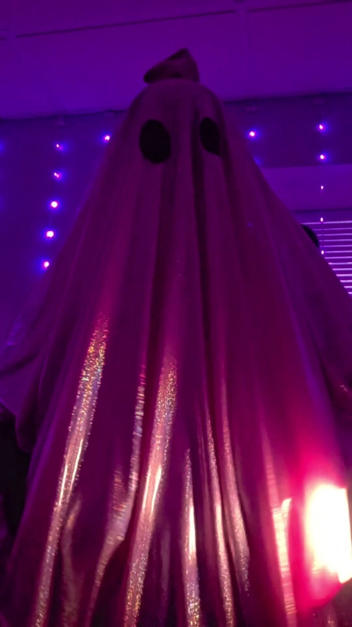 LustyPeachesofSin: O fantasma nu
