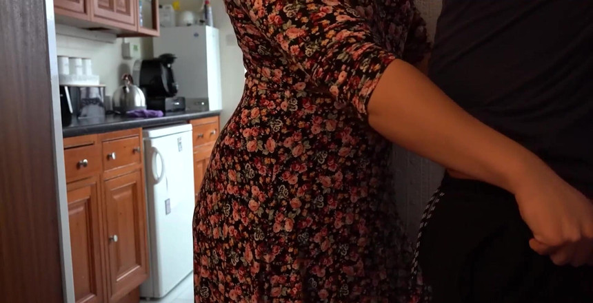 Stacey Reid: Cornuto cucina cazzo fantasia!