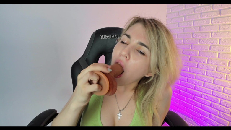 Misty Phoenix: Blowjob