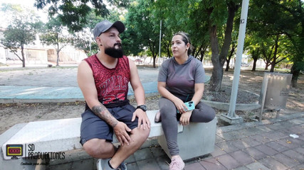 markus: Je rencontre une camarade de classe dans le parc et...