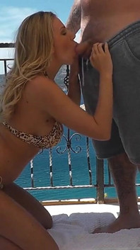 Holiday Cuck BJ
