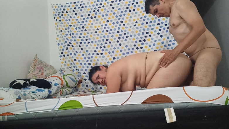 Valkyrieandluigy: Šukám svoji manželku zezadu