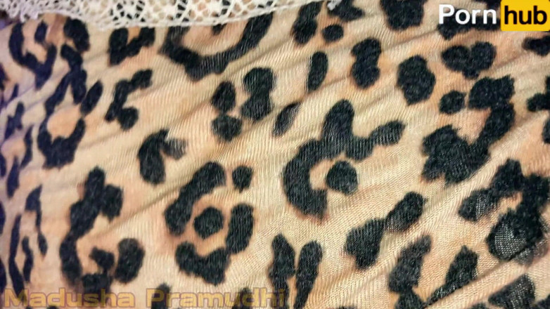 Tiyana: Esposa infiel chama seu ex e pau pequeno marido dividiu...