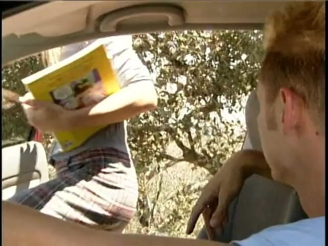 Dangerous Teens: Vysokoškolačka bere velkého ptáka do své těsné kundičky