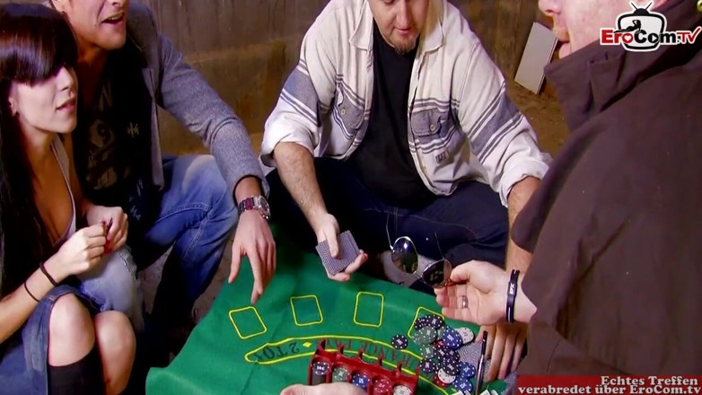 EroCom: Poker game ends with hot sex for the slim Latina
