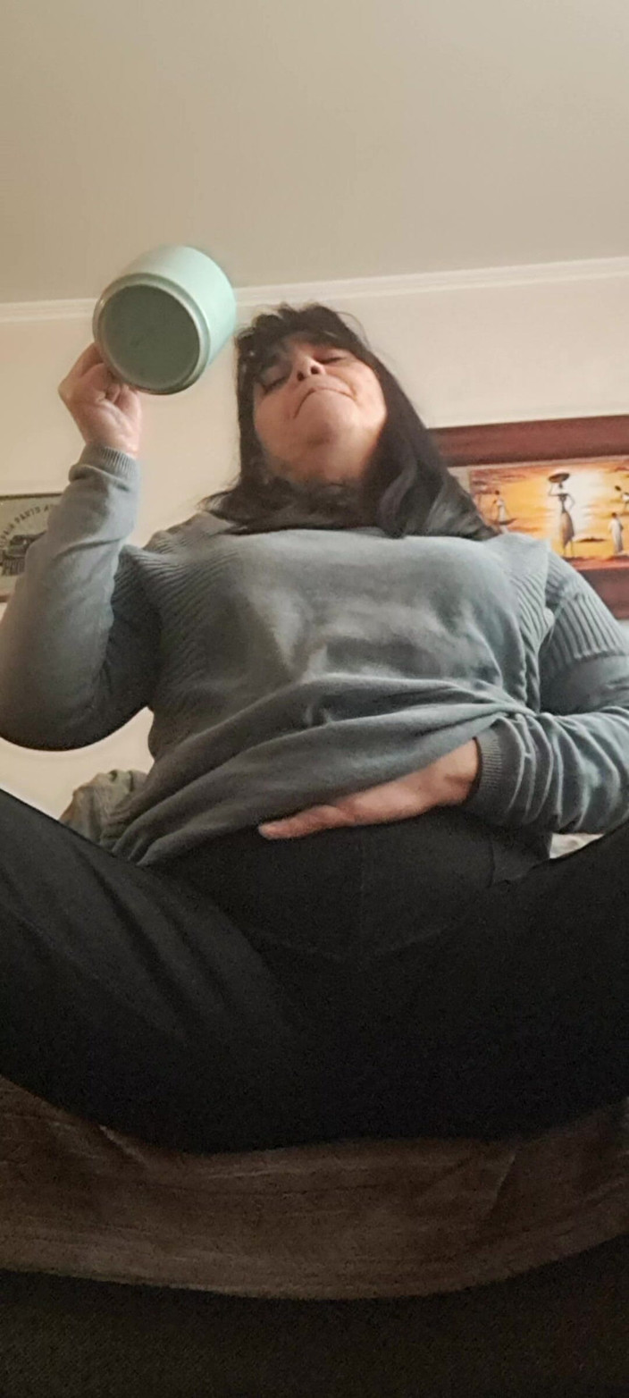Mommy big hairy pussy: Tante seksi lagi asik ngentot posisi casual - pov