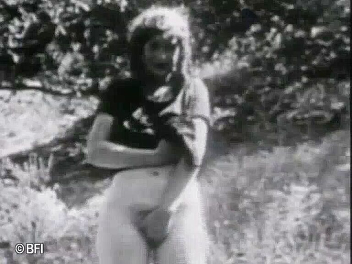 Vintage bedtime stories: Vero vecchio porno girato degli anni sessanta