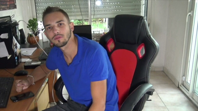 First sex experience with boy for straight: Disfruta de este increíble porno francés amback con tíos tan...