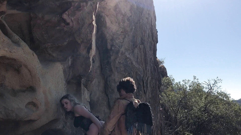 Erin Electra: Barbie Ella a Flygar najdou lásku