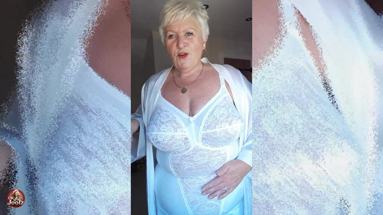 Uk Joolz: Bu Şekilde Giyinmene Kapıyı açmamı Ister Misin?