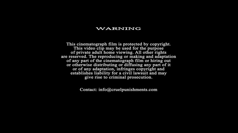 Cruel Anettes fetish world: Topless Jerking