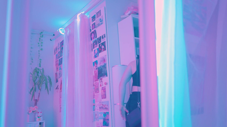 Jolie Lyon: Madrastra está saliendo con alguien que no seas tú