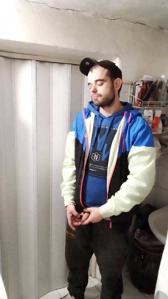 jerkofflover: I Masturbate in Bathroom My Ex-boyfriend