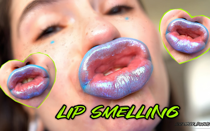 Rarible Diamond: Des lèvres angéliques taquinent ma vie