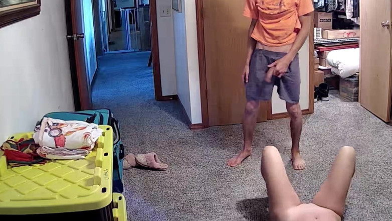 Farmers Wifey: Mamă sexy excitată ocazională futută din spate în cur