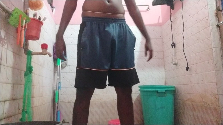 Tamil 10 inches BBC: タミル語10インチBBCバスと3日目のマッサージ