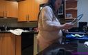 BBW Pleasures: Housewife Cooking Steak Dinner and Blowjob