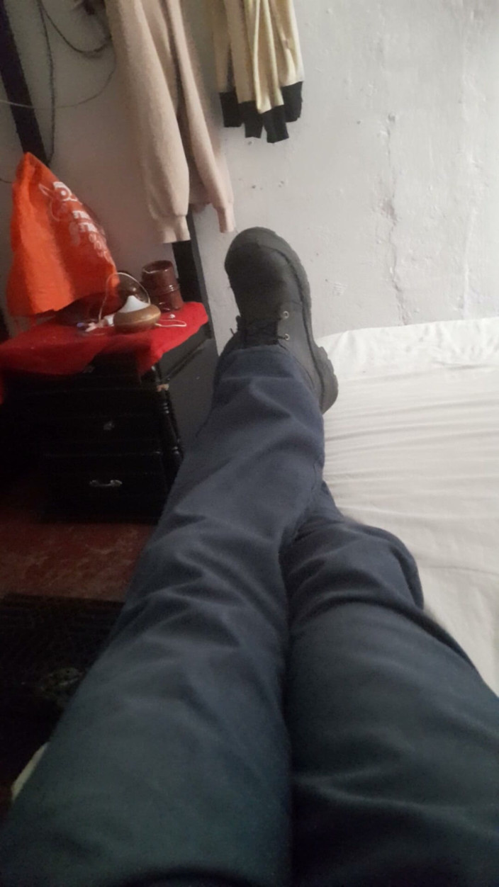 Carass: Kalhoty a boty