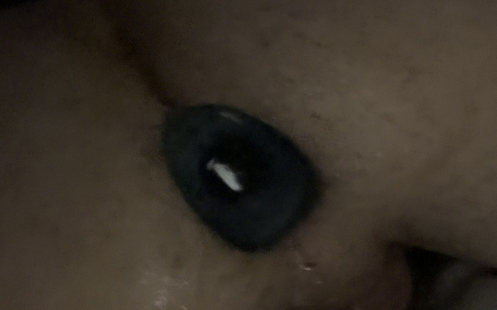 Dalast Hoehecan: Vestirsi allenamento anale parte 1