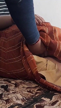 Neighbor Bhabhi came home on Diwali and got fucked and left in Hindi audio