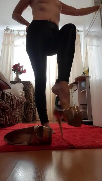 Stefany karoliny: Stefany Karoliny, wearing bright shiny leg pants so you can...