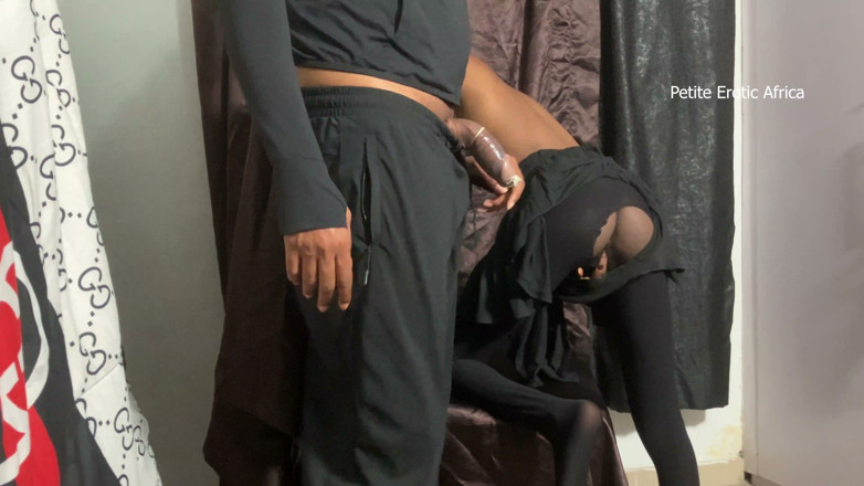 Petite Erotic Africa: Tiny Lovet Ride Me Sitting