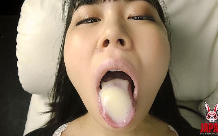 Japan Fetish Fusion: Observación de la lengua y fetiche de saliva con Ena...