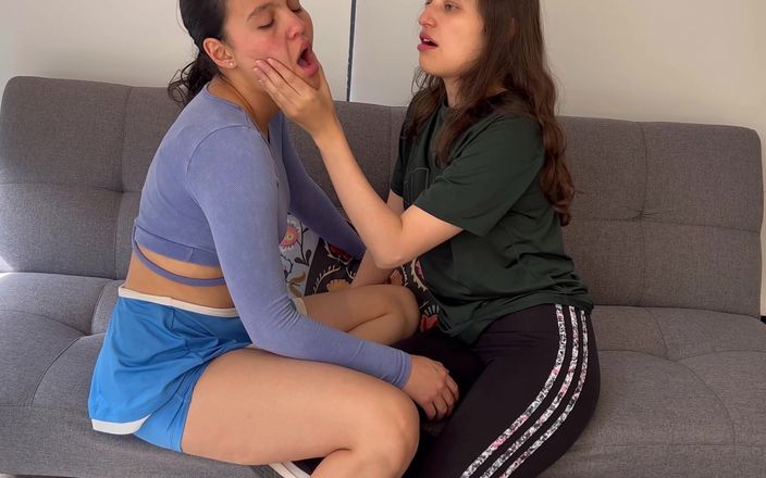 Scarlett and Chanel: I fuck hard in the living room of the house...