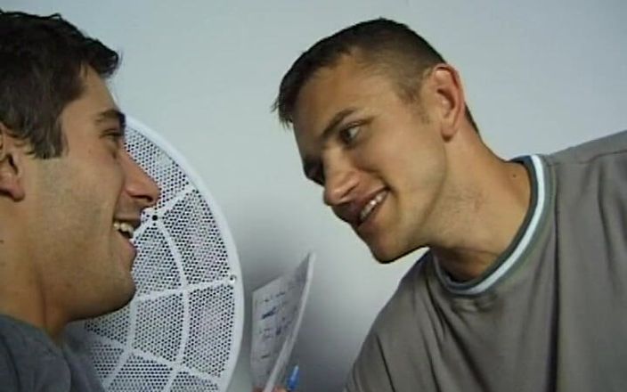 Gay 90's Vintage Porn: Namiętny mężczyzna dotyka # 5