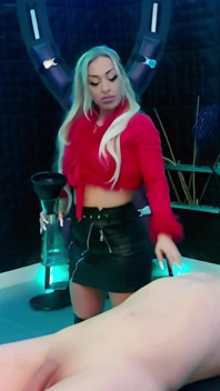 Sheela Sinner De Gerekte Toiletslaaf