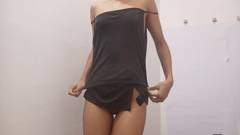 desigirl93: Tolong kongkekkan saya, makan saya awek India yang comel