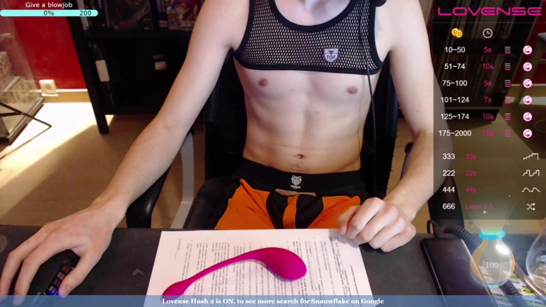 Snauwflake: Snauwflake se distrează pe Chaturbate - partea 1