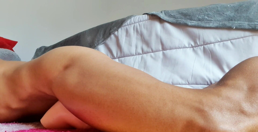 Hotsportfitboy: हॉट वीकेंड प्रमोशन मुझे अपने खिलौने की गांड चोदते हुए देखता हूं ... बाहर विशाल वीर्य निकालना ...