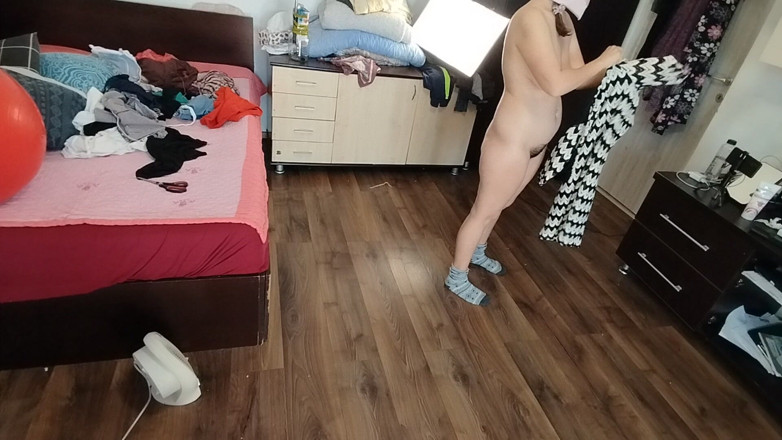 Amateur_MS: Amateur Wife Enjoys Trying on Clothes and Cutting Them