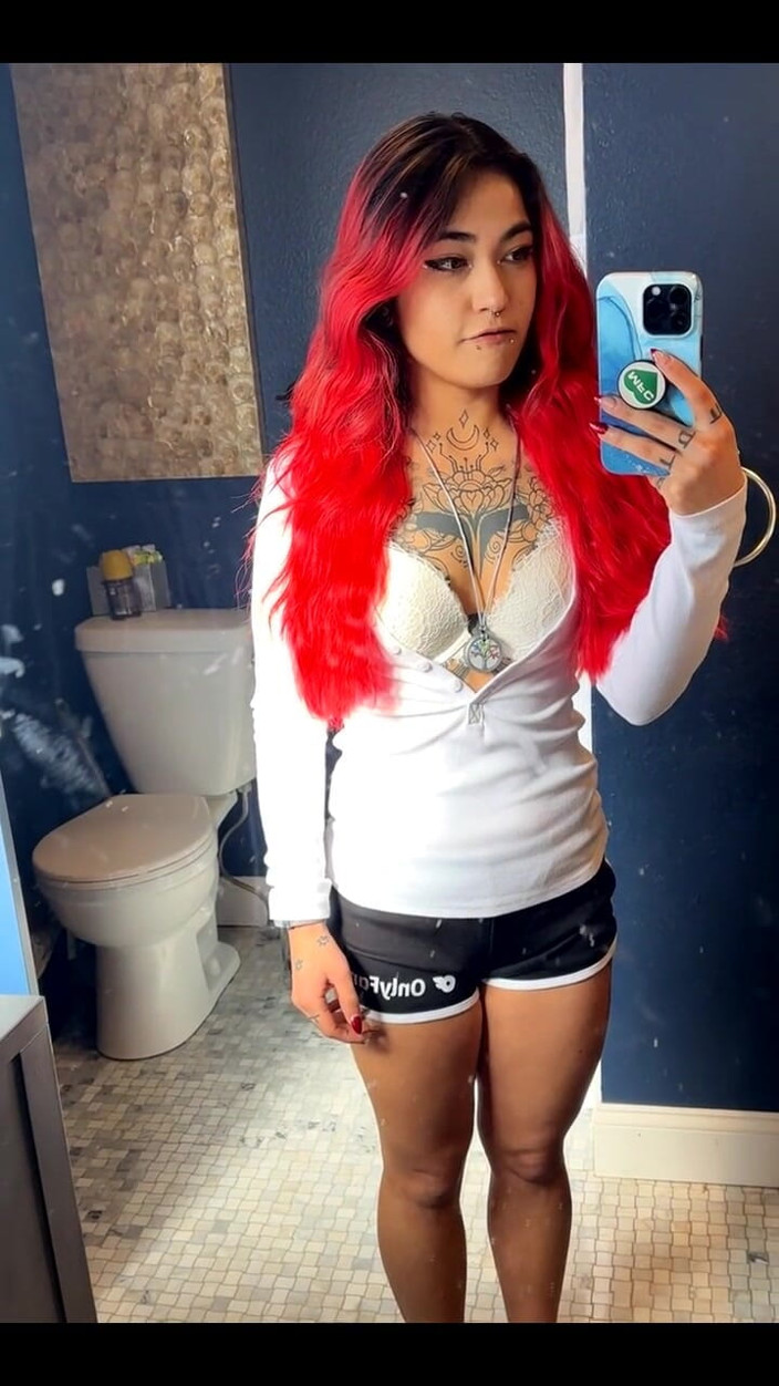lilRavenFox: Little Woman